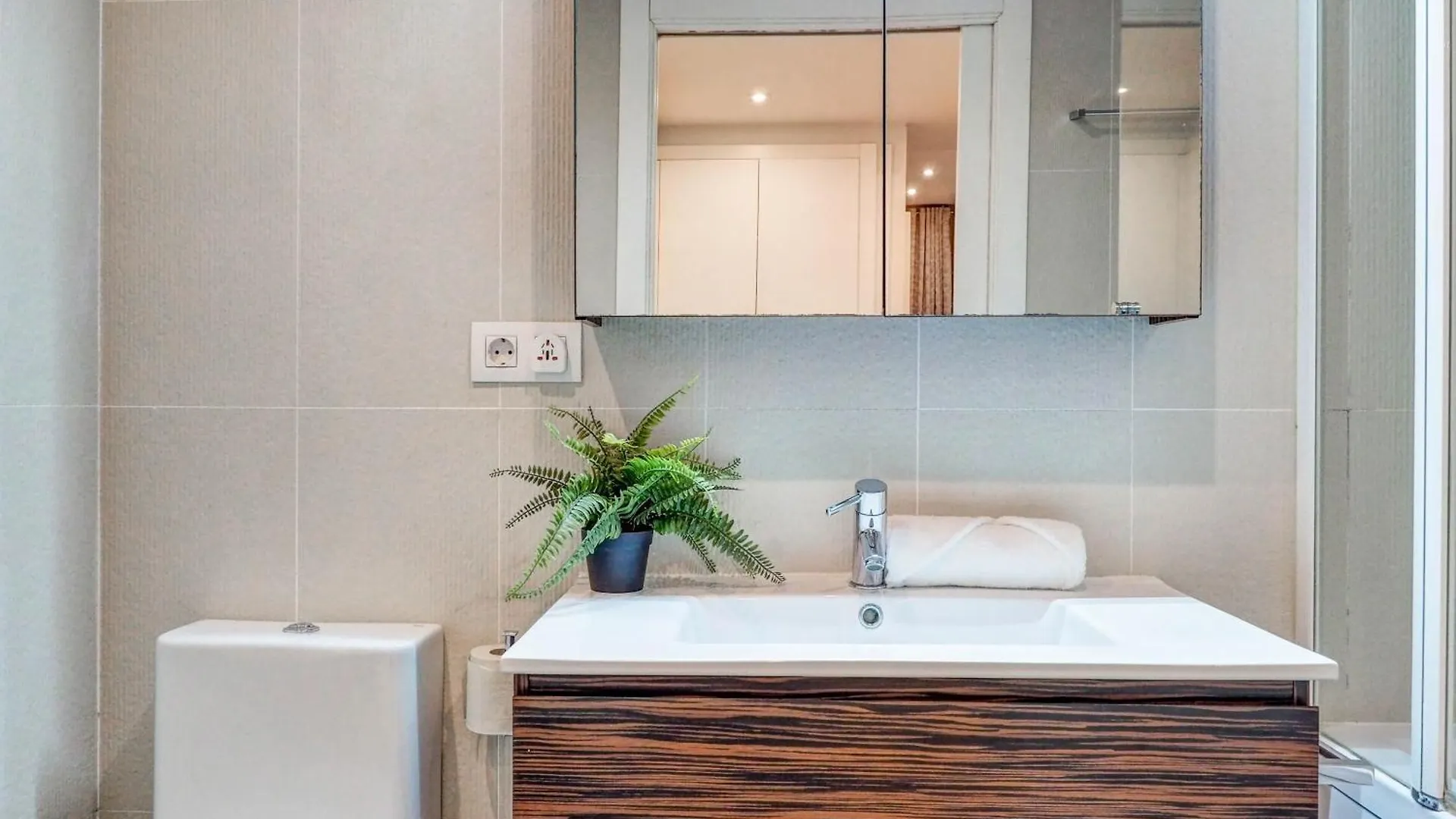 Luxe Apartment By Hello Homes Sitges