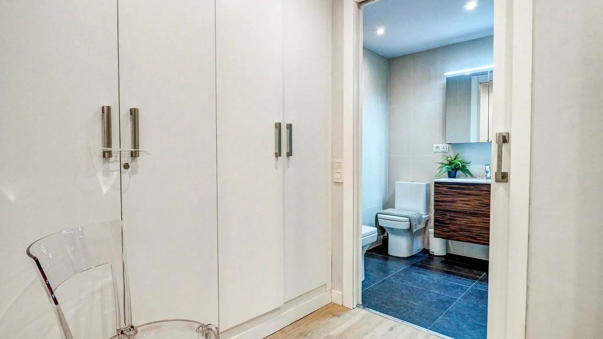 Luxe Apartment By Hello Homes Sitges 0*,  Španělsko